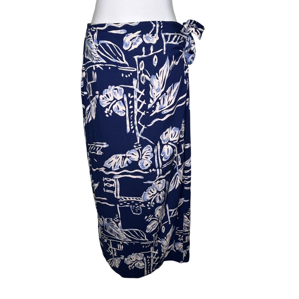 Hilo Hattie Navy Blue White Tropical Floral Wrap Sarong Skirt Made in Hawaii LG